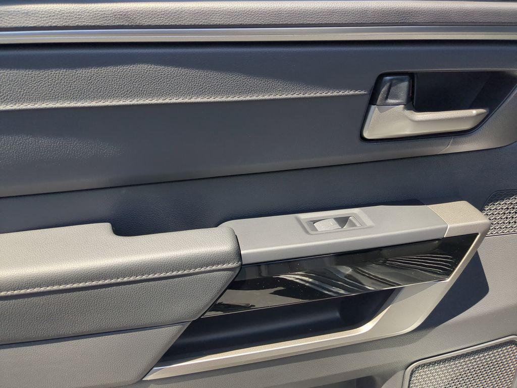 new 2025 Toyota Tundra Hybrid car, priced at $69,834