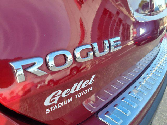 used 2019 Nissan Rogue car, priced at $14,160