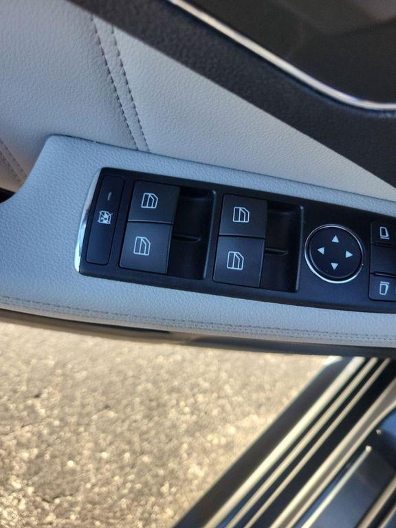 used 2010 Mercedes-Benz E-Class car, priced at $12,155
