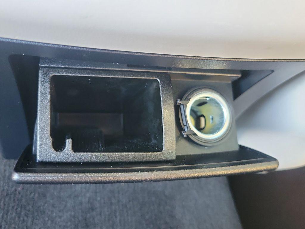used 2010 Mercedes-Benz E-Class car, priced at $12,155