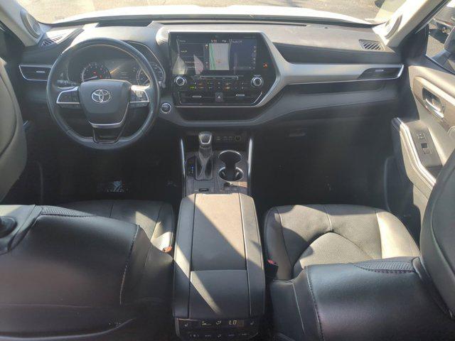 used 2022 Toyota Highlander car, priced at $38,995