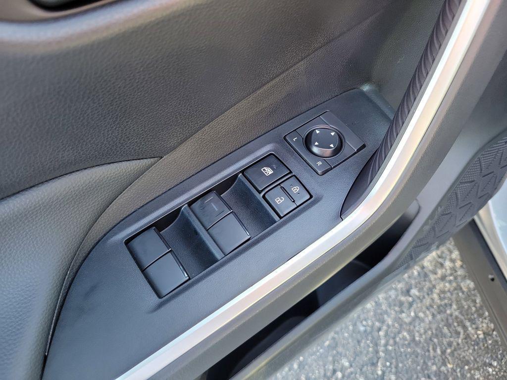 new 2025 Toyota RAV4 car, priced at $31,577