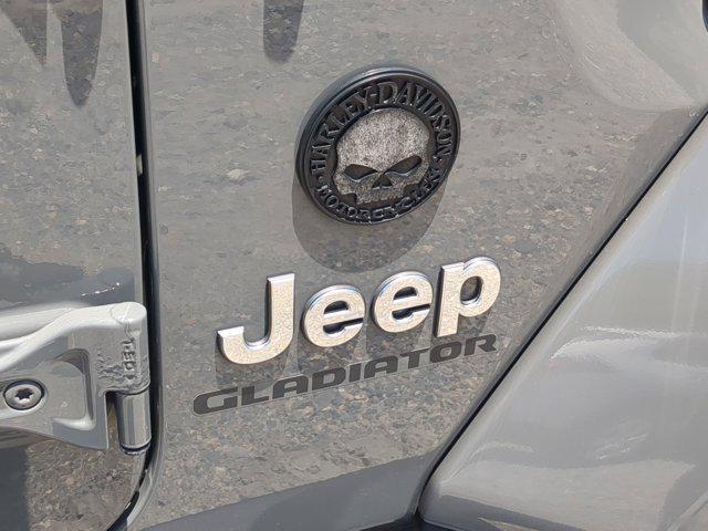 used 2021 Jeep Gladiator car, priced at $25,887