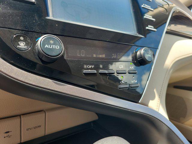 used 2018 Toyota Camry Hybrid car, priced at $17,638