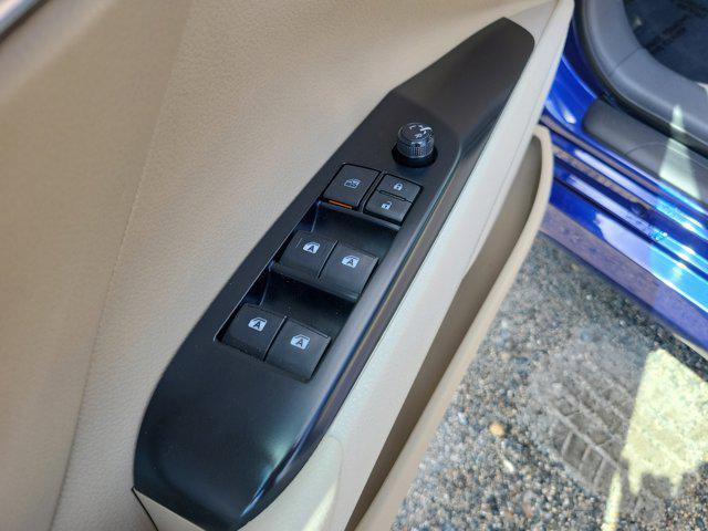used 2018 Toyota Camry Hybrid car, priced at $17,638