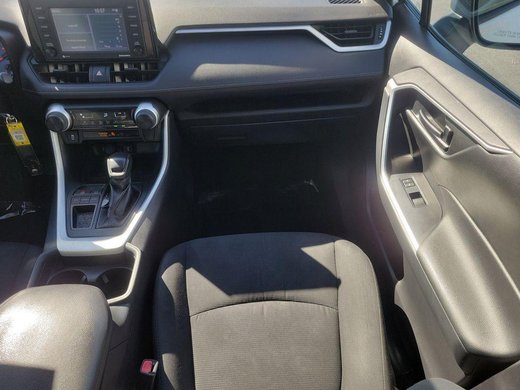 used 2020 Toyota RAV4 car, priced at $16,066