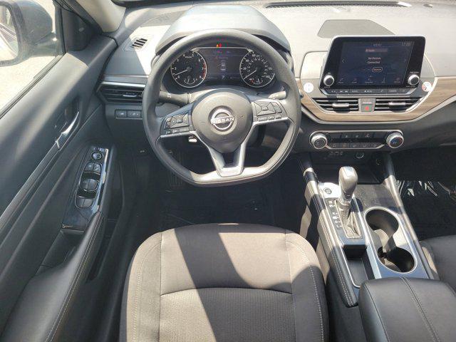 used 2023 Nissan Altima car, priced at $18,601