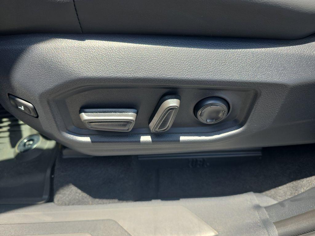 new 2025 Toyota Tundra Hybrid car, priced at $76,965