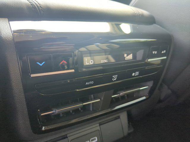 used 2022 Acura MDX car, priced at $30,000