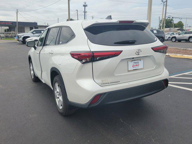 used 2023 Toyota Highlander car, priced at $31,694