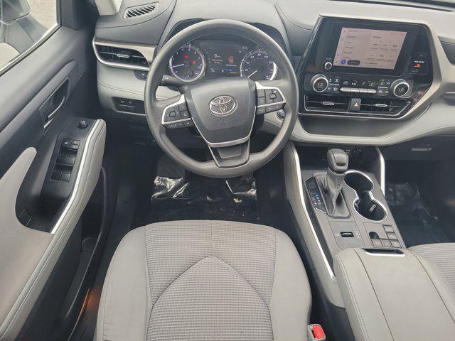 used 2023 Toyota Highlander car, priced at $31,694