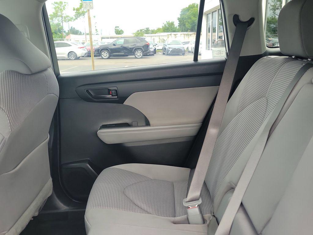 used 2023 Toyota Highlander car, priced at $24,597