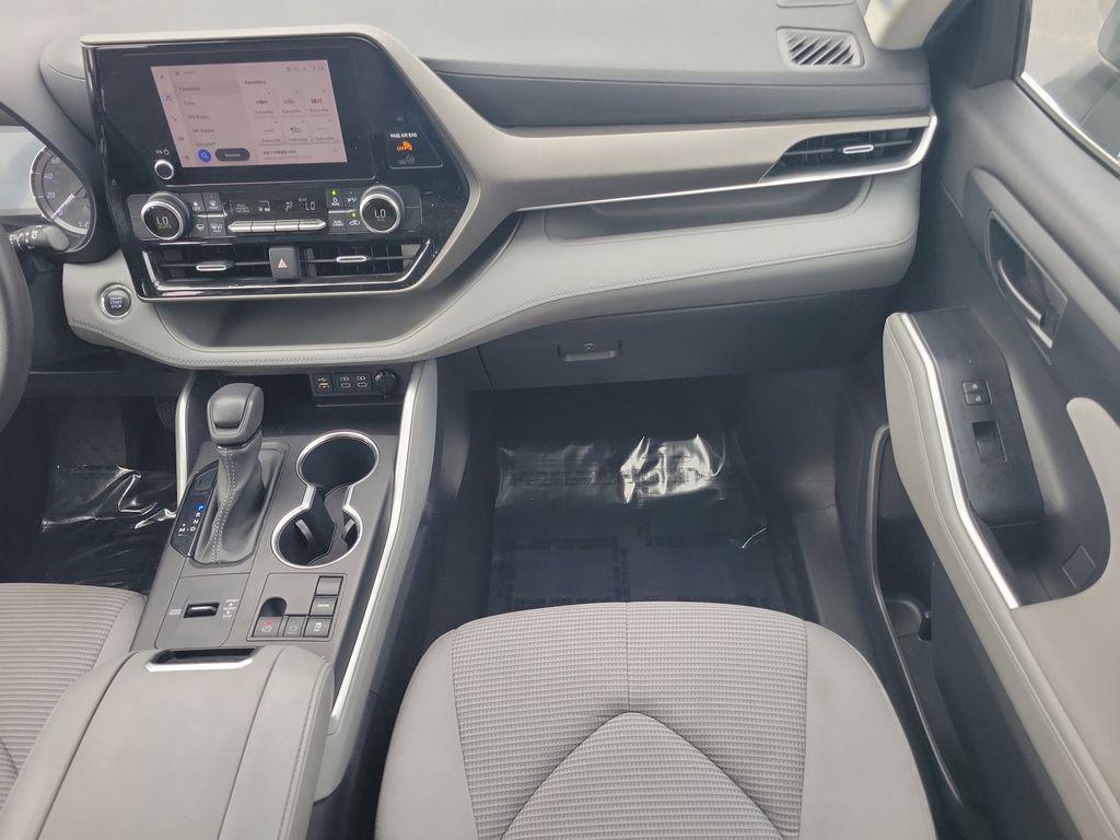 used 2023 Toyota Highlander car, priced at $24,597