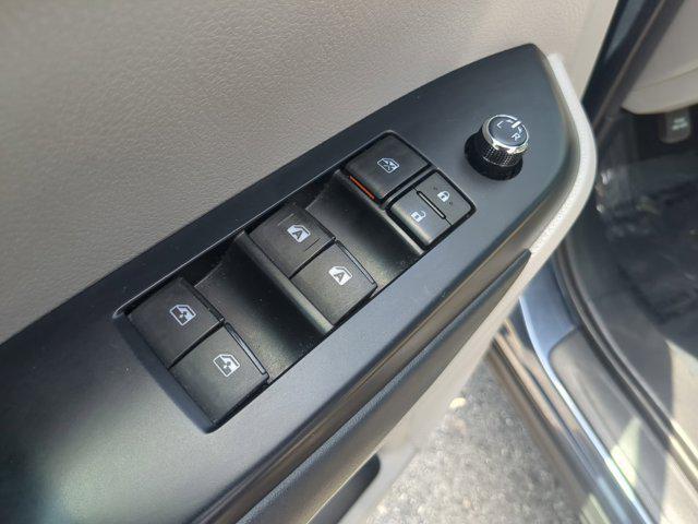 used 2017 Toyota Highlander car, priced at $17,635