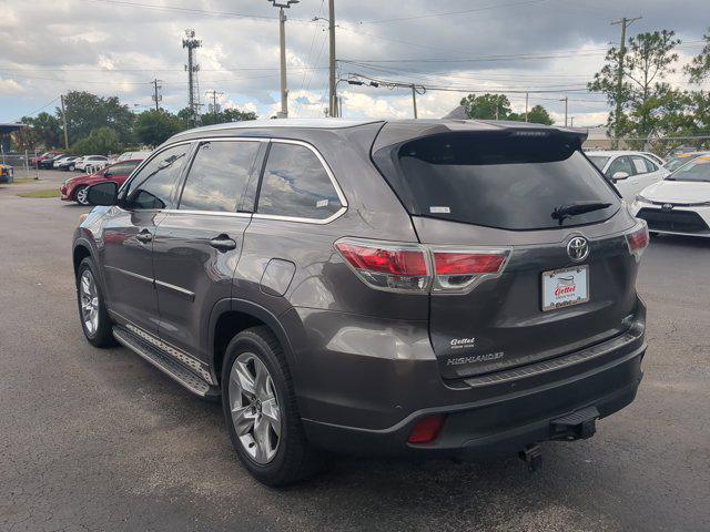 used 2016 Toyota Highlander car, priced at $11,938