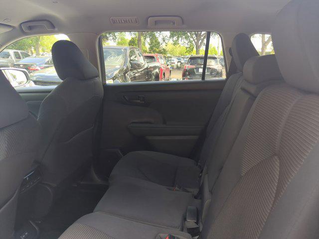 used 2023 Toyota Highlander car, priced at $33,667