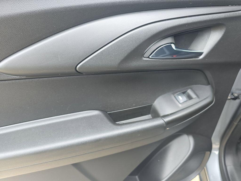 used 2023 Chevrolet TrailBlazer car, priced at $16,601