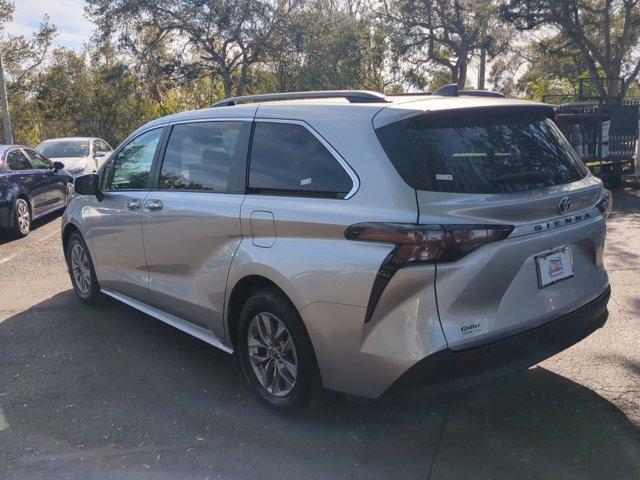 used 2023 Toyota Sienna car, priced at $37,499