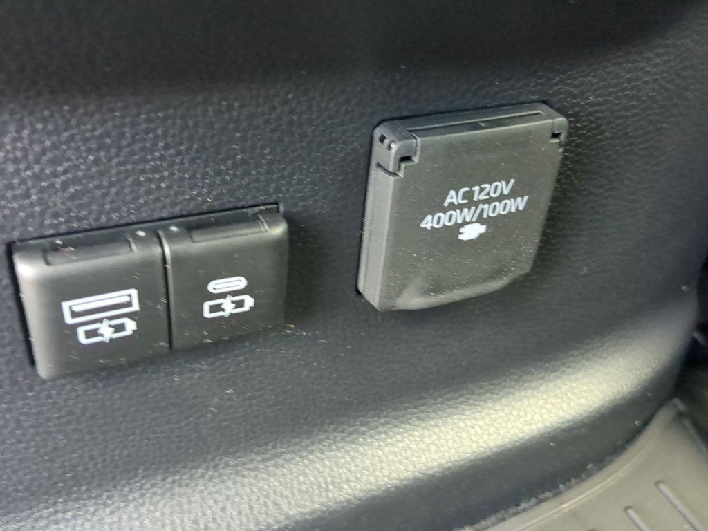 new 2025 Toyota Tundra Hybrid car, priced at $76,692