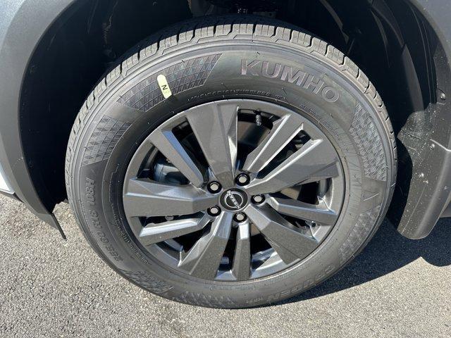 new 2025 Nissan Pathfinder car, priced at $46,550