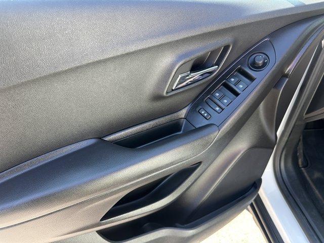 used 2020 Chevrolet Trax car, priced at $11,754