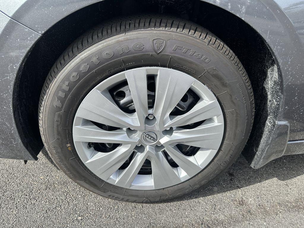 new 2025 Nissan Sentra car, priced at $21,276