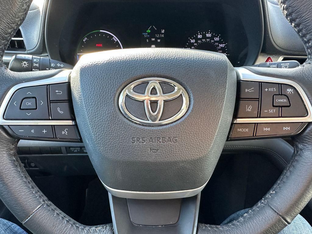 used 2021 Toyota Sienna car, priced at $29,984