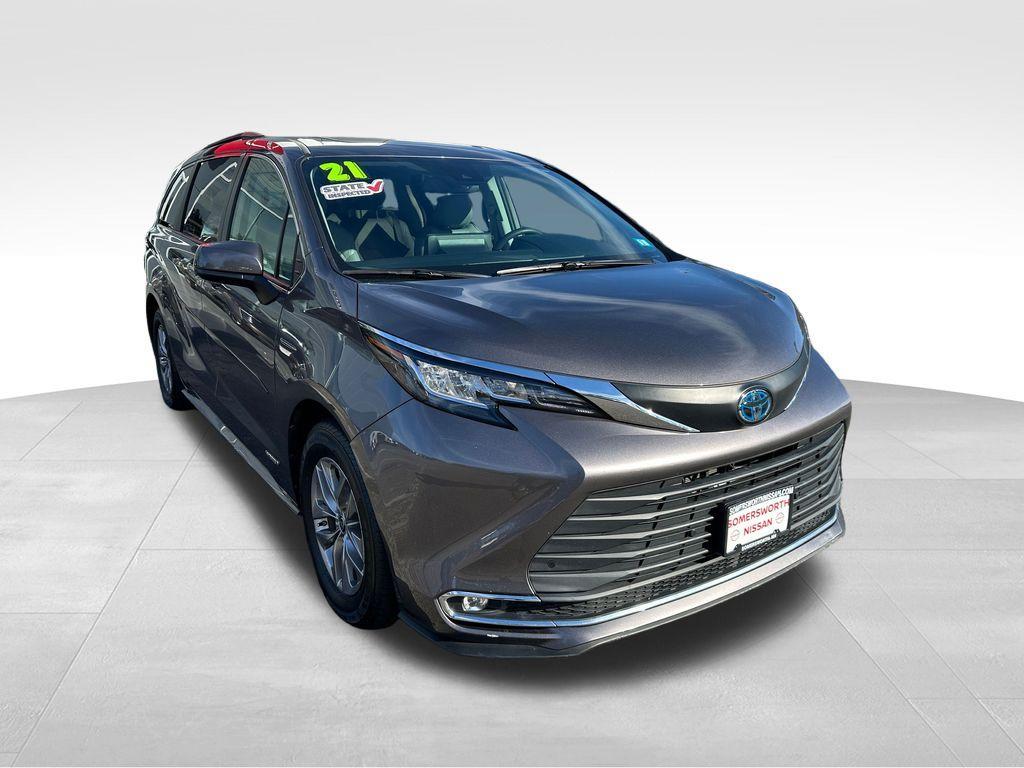 used 2021 Toyota Sienna car, priced at $29,984