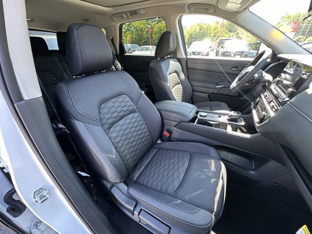new 2025 Nissan Pathfinder car, priced at $46,700
