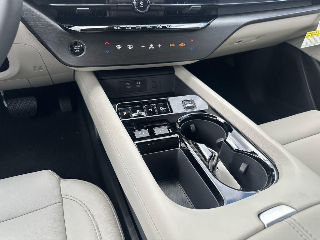 new 2025 Nissan Murano car, priced at $44,675