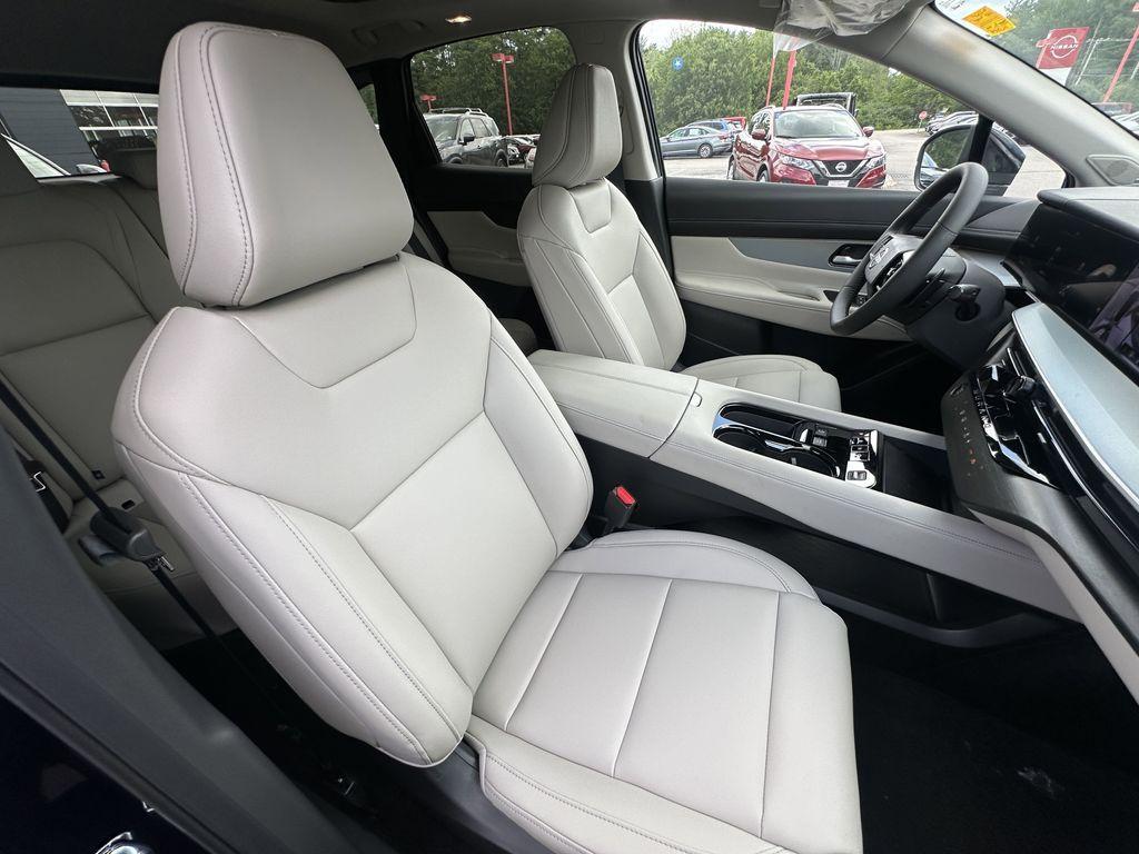 new 2025 Nissan Murano car, priced at $44,675