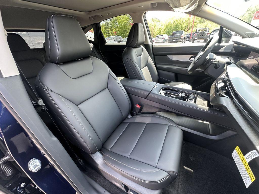 new 2025 Nissan Murano car, priced at $45,290