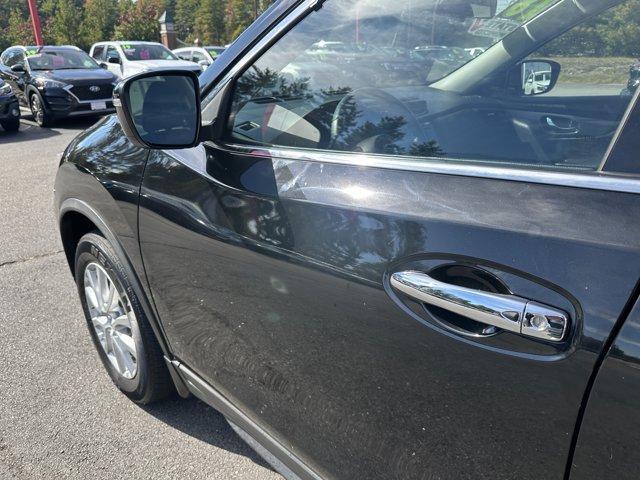 used 2018 Nissan Rogue car, priced at $14,369