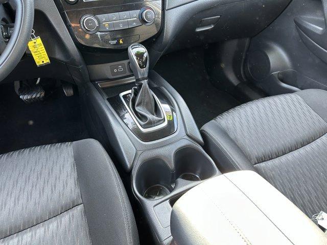 used 2018 Nissan Rogue car