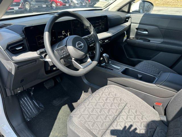 new 2025 Nissan Kicks car, priced at $27,455