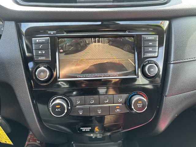 used 2020 Nissan Rogue car, priced at $15,236