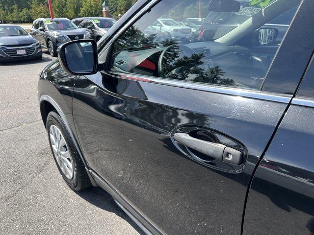 used 2020 Nissan Rogue car, priced at $15,236