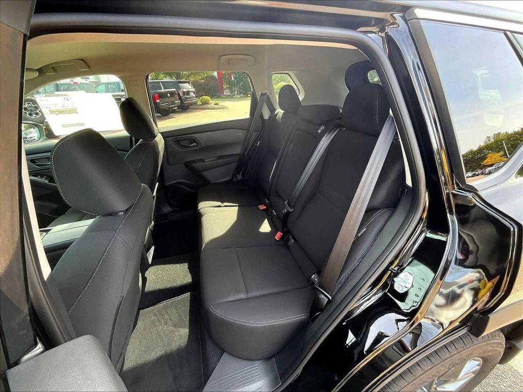 new 2025 Nissan Rogue car, priced at $31,344