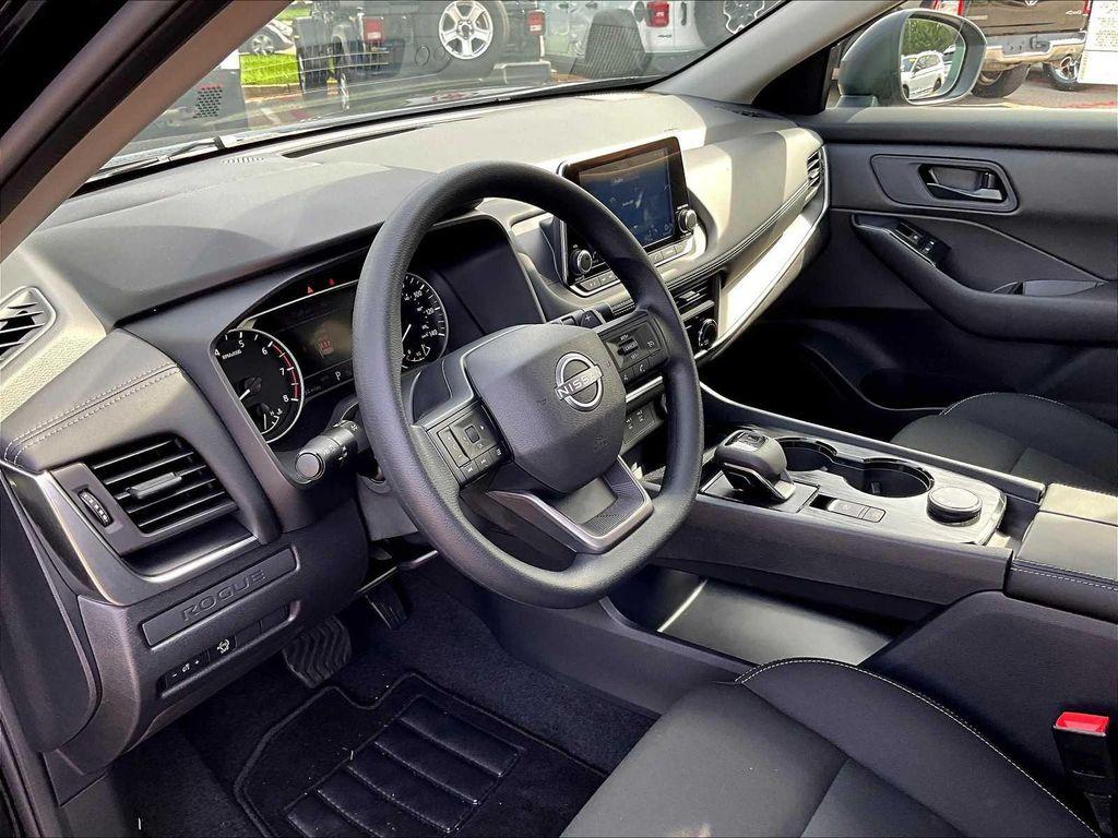 new 2025 Nissan Rogue car, priced at $31,344