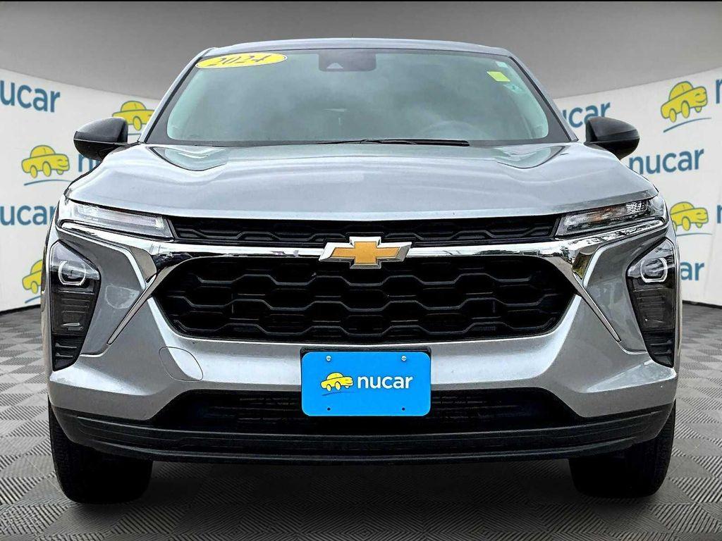 used 2024 Chevrolet Trax car, priced at $21,397