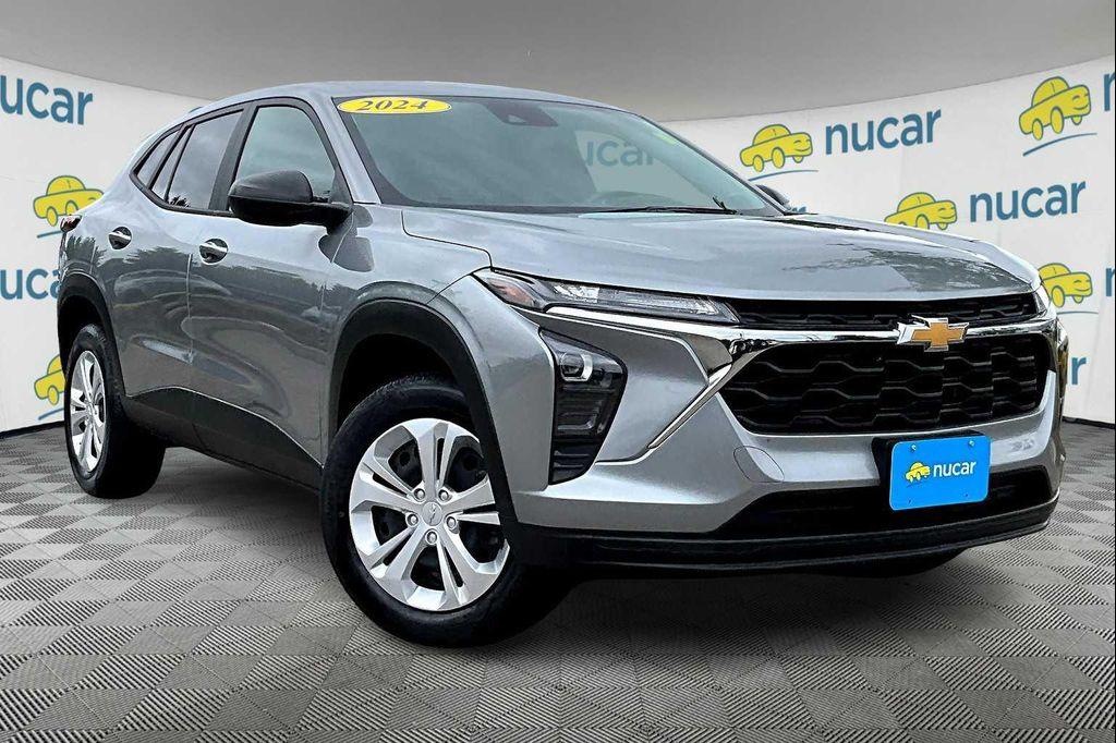 used 2024 Chevrolet Trax car, priced at $22,543