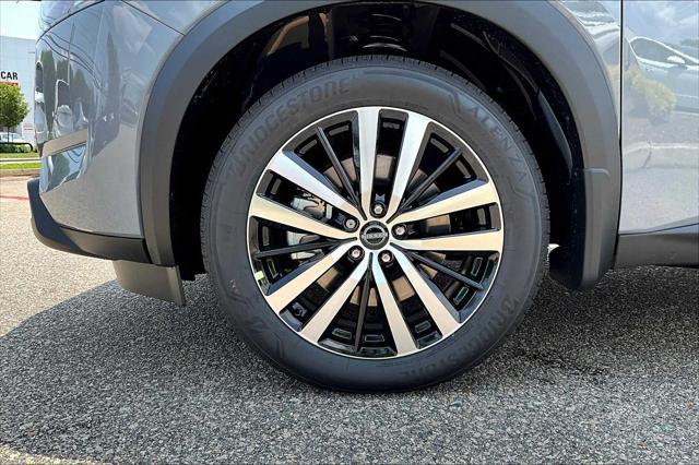 new 2025 Nissan Pathfinder car, priced at $51,266