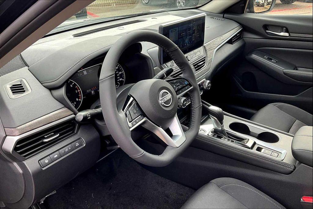 new 2025 Nissan Altima car, priced at $30,123