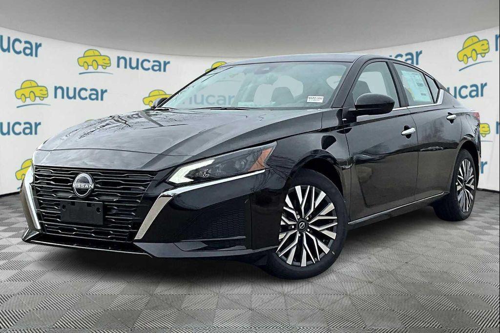 new 2025 Nissan Altima car, priced at $30,123
