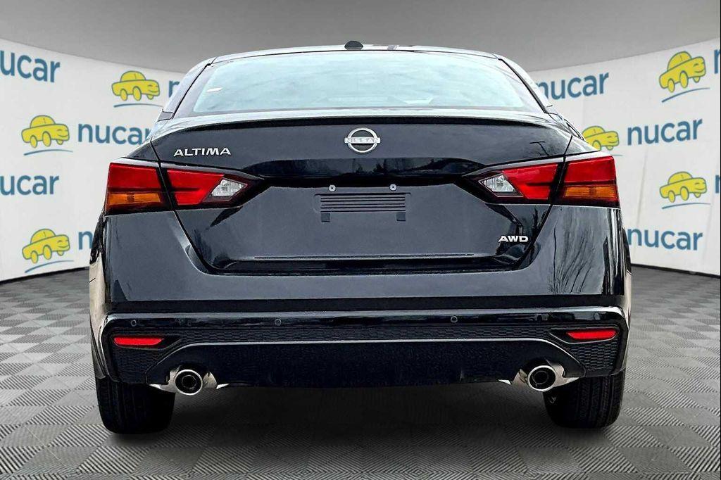 new 2025 Nissan Altima car, priced at $30,123
