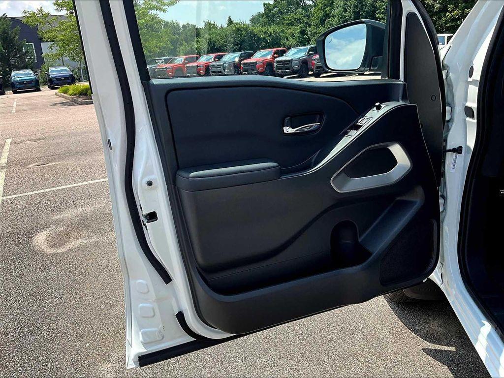 used 2025 Nissan Frontier car, priced at $30,098