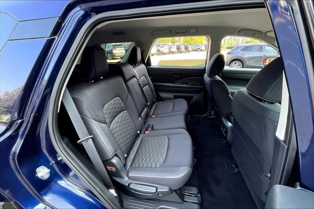 used 2023 Nissan Pathfinder car, priced at $32,998