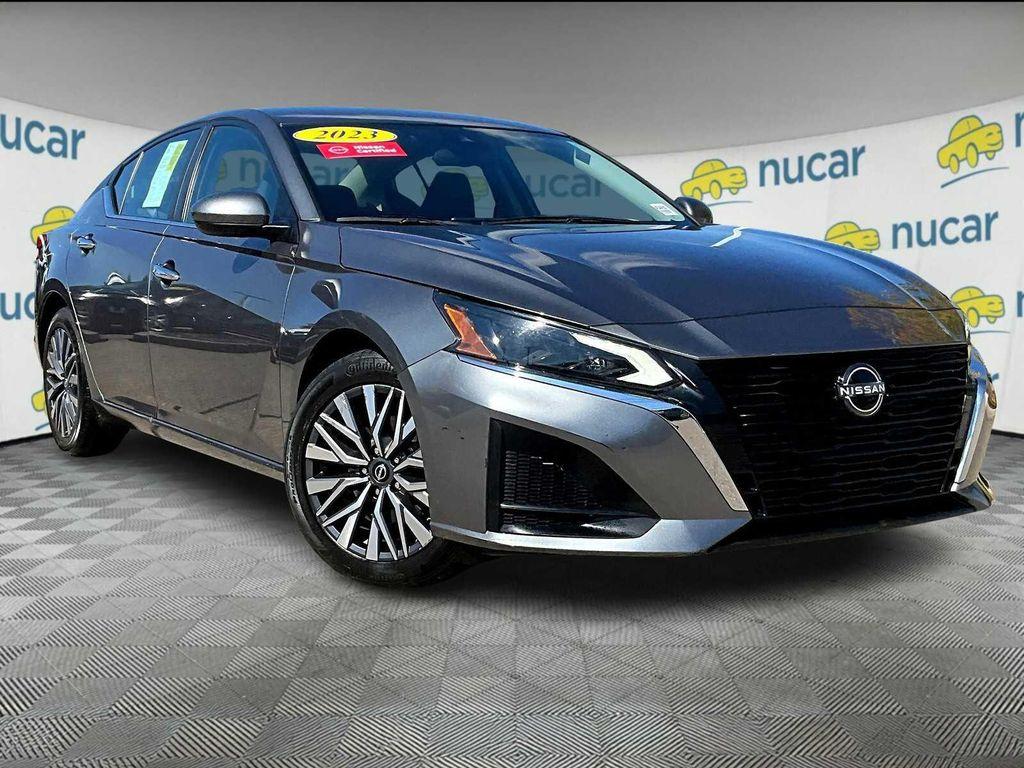 used 2023 Nissan Altima car