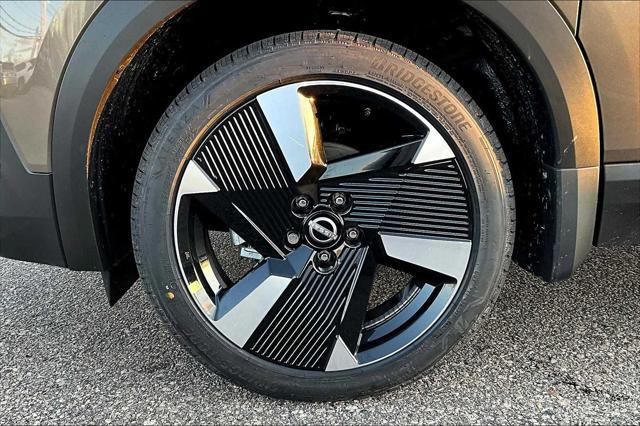 new 2025 Nissan Kicks car, priced at $29,510