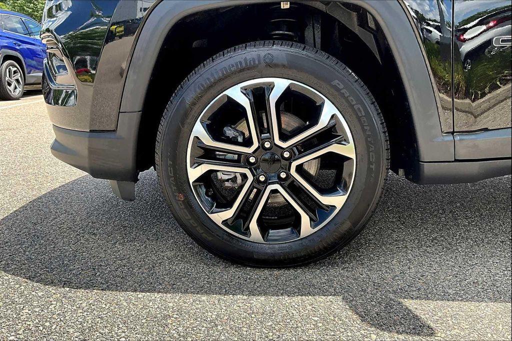 used 2022 Jeep Compass car, priced at $25,088